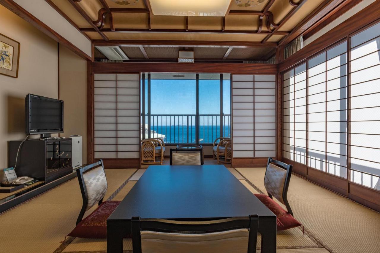 Готель Atami Onsen Sakuraya Ryokan Екстер'єр фото